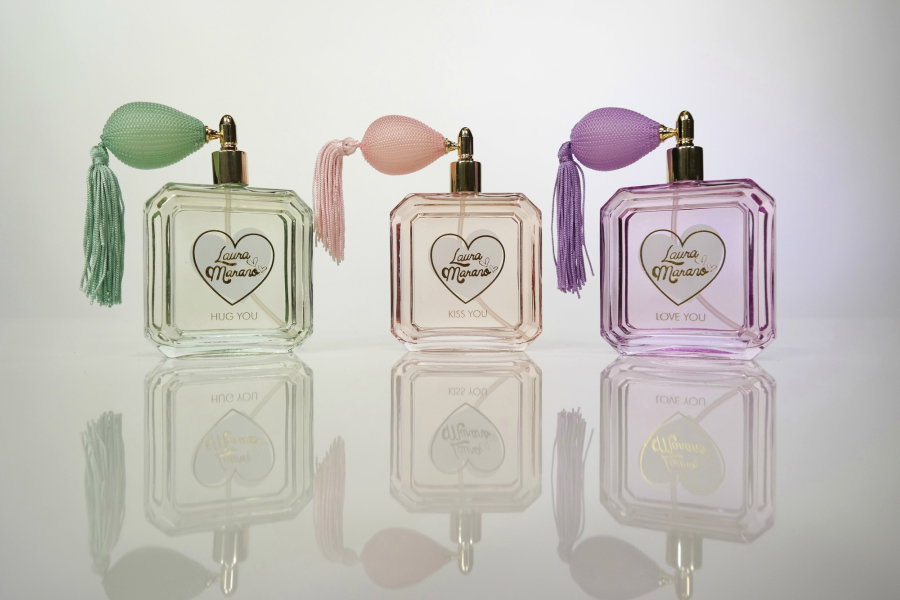レア ローラ・マラノ 香水 Laura Marano Perfume and Fragrance Line Review