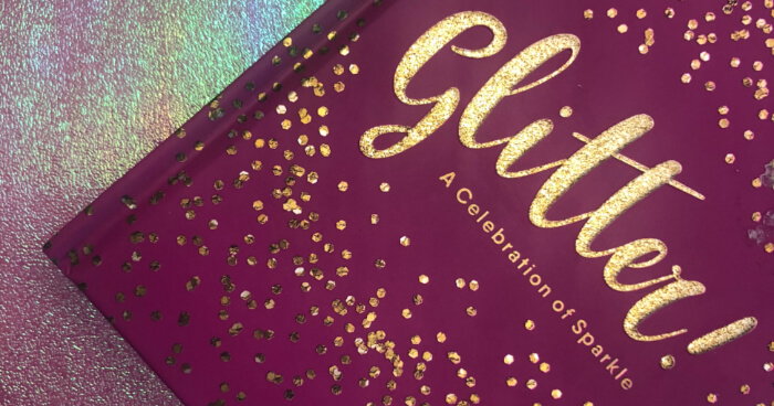 5 Incredibly Easy DIY Glitter Gifts You Can Give Anyone During the Holidays
