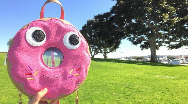 Review of Yummy World display picture 1