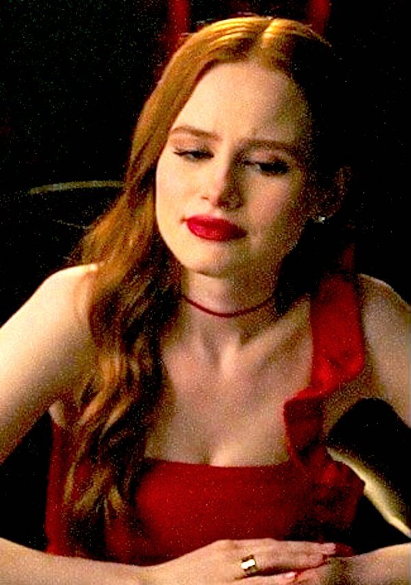 cheryl homecoming dress riverdale Get the Dresses From "Riverdale" Season 3