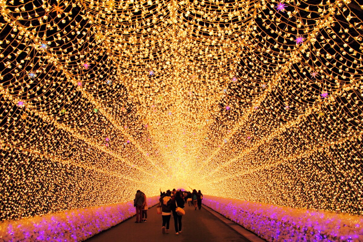 Incredible Locales Known For The Best Christmas Displays incredible-locales-known-for-the-best-christmas-displays