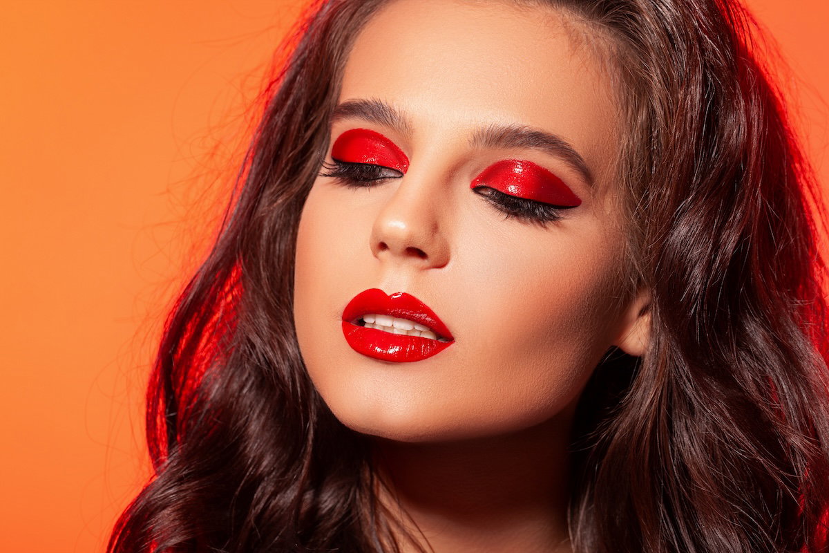 The Hottest Makeup and Beauty Trends for Summer 2026
